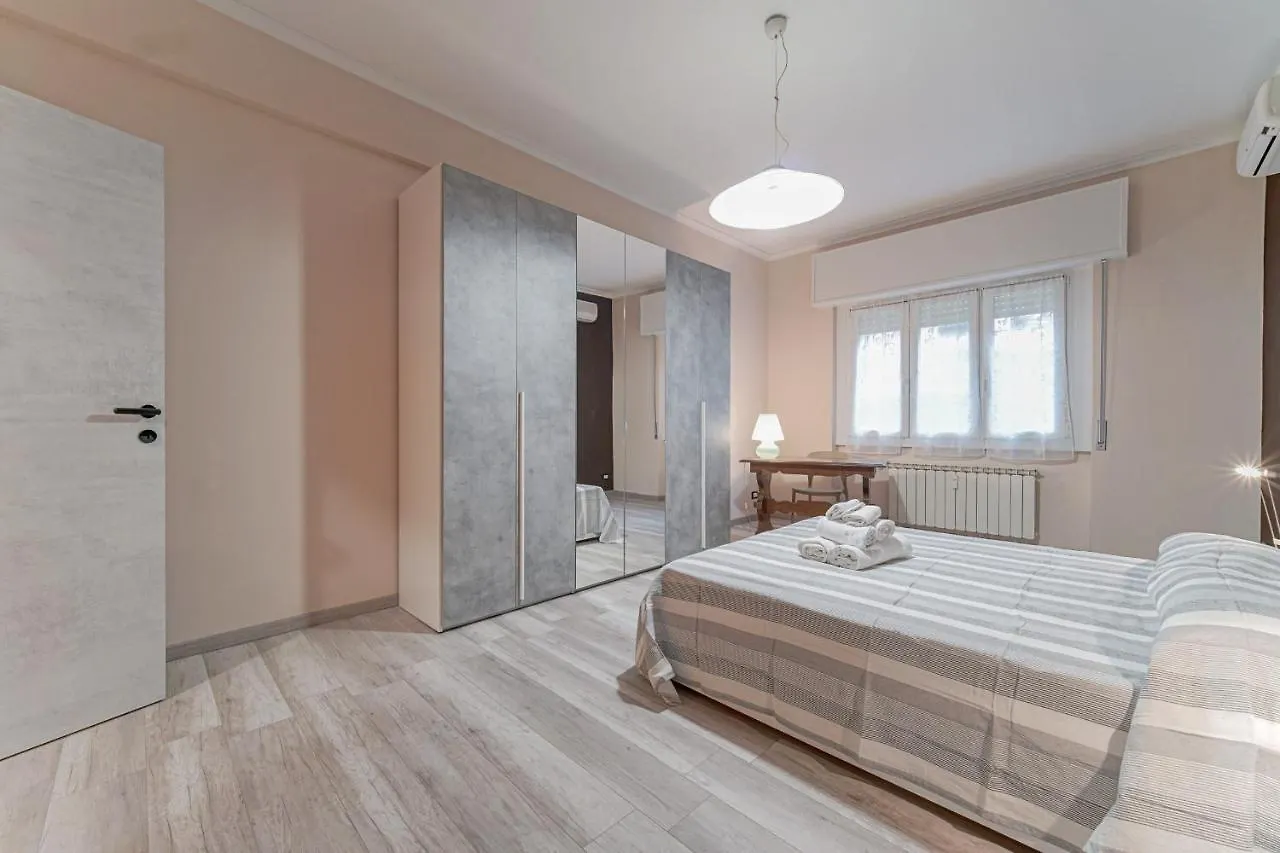 Genova Sturla Elegant Apartment